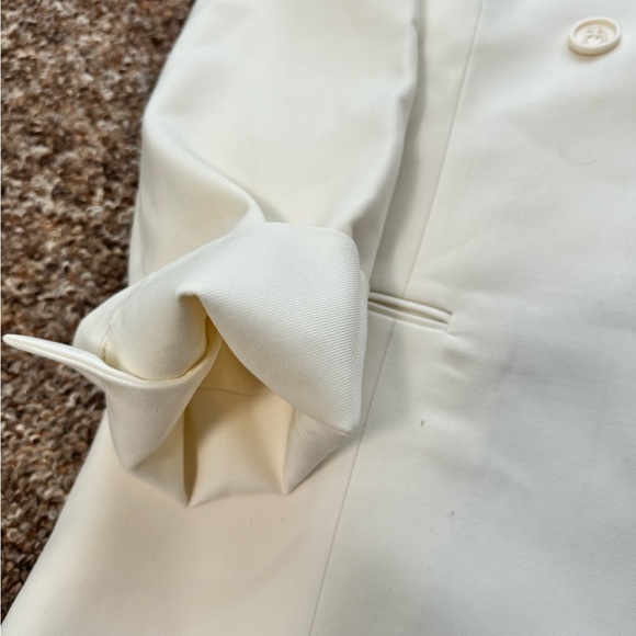 Versatile Modern Blazer, size M, color white - Picture 8 of 9